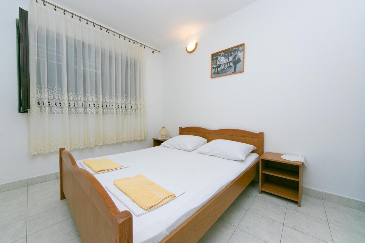 Apartments With A Parking Space Gradac, Makarska - 14708 Gradac (Split-Dalmatia) Exterior foto